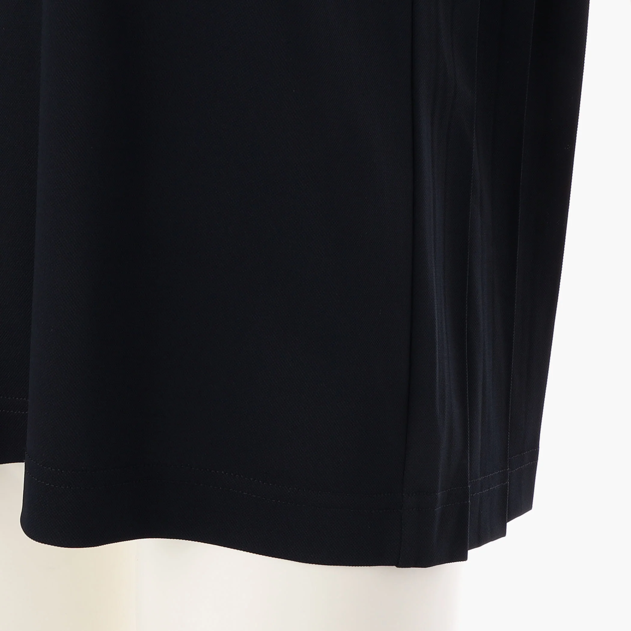 WOMEN'S BACK PLEATED HIGHNECK - Image 23